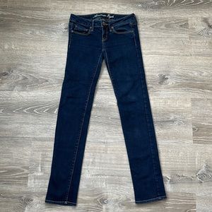 AMERICAN EAGLE Dark Wash Skinny Jeans